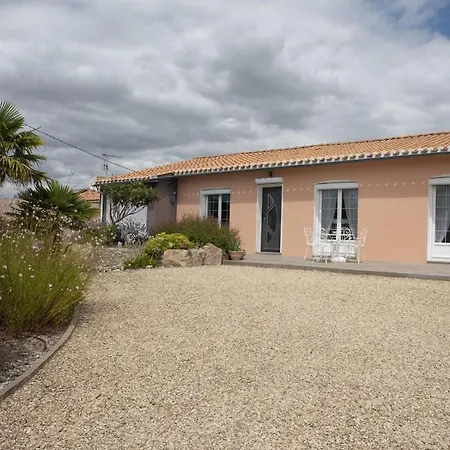 Maison Pour 6 Entre Marais Salants Et Plages *