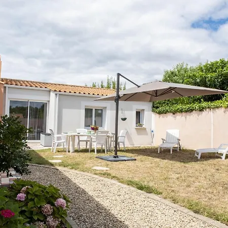 Casa de Férias Maison Pour 6 Entre Marais Salants Et Plages Les Bussolleries