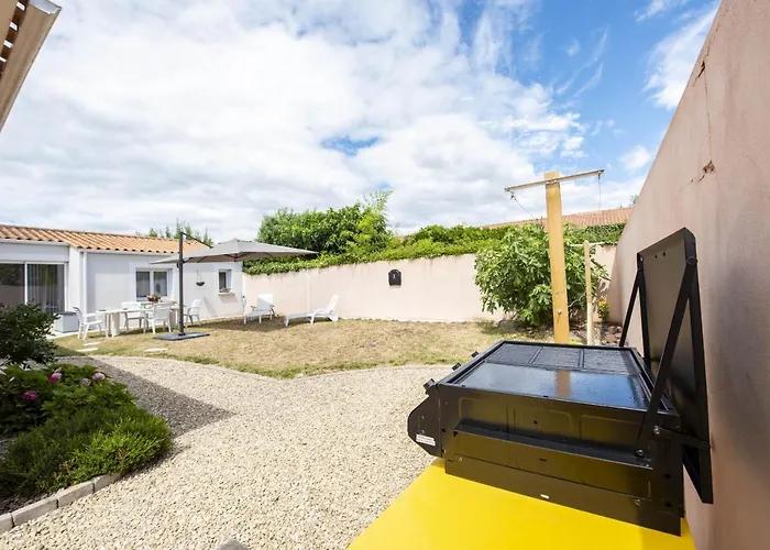 Maison Pour 6 Entre Marais Salants Et Plages *